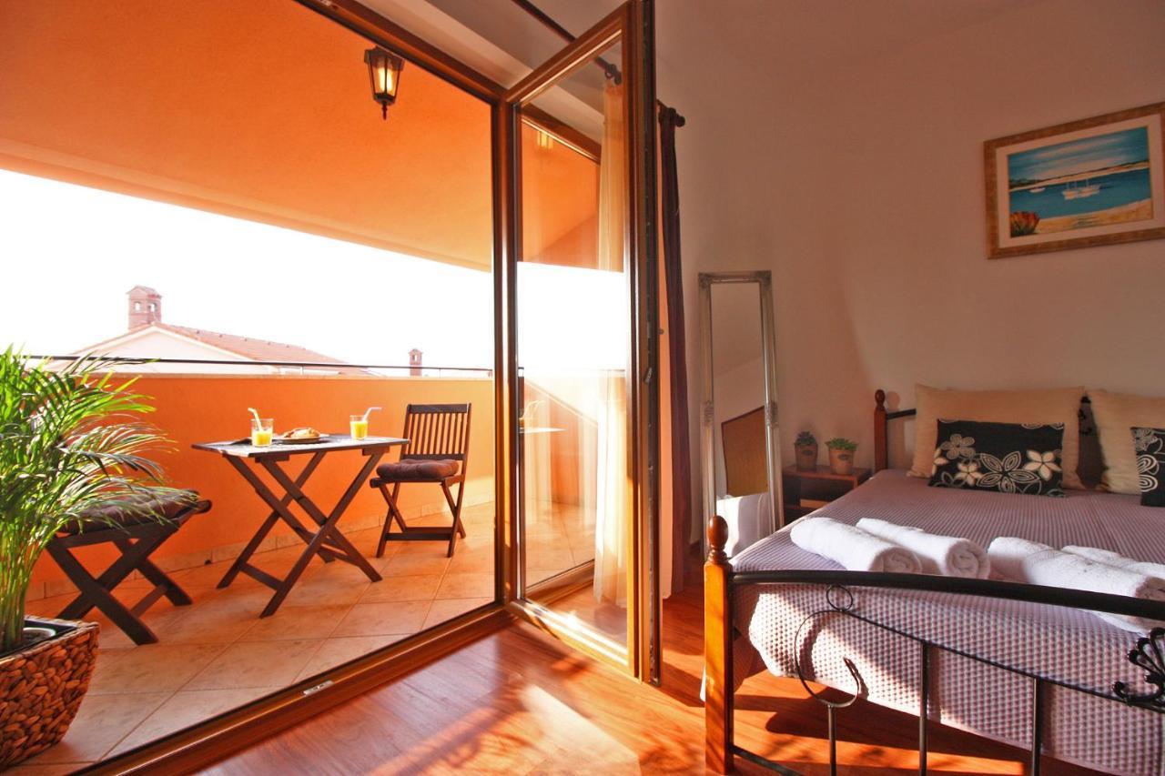Brijunisol - 3 Apartments Top Position Near The Beautiful Beach Fažana Dış mekan fotoğraf